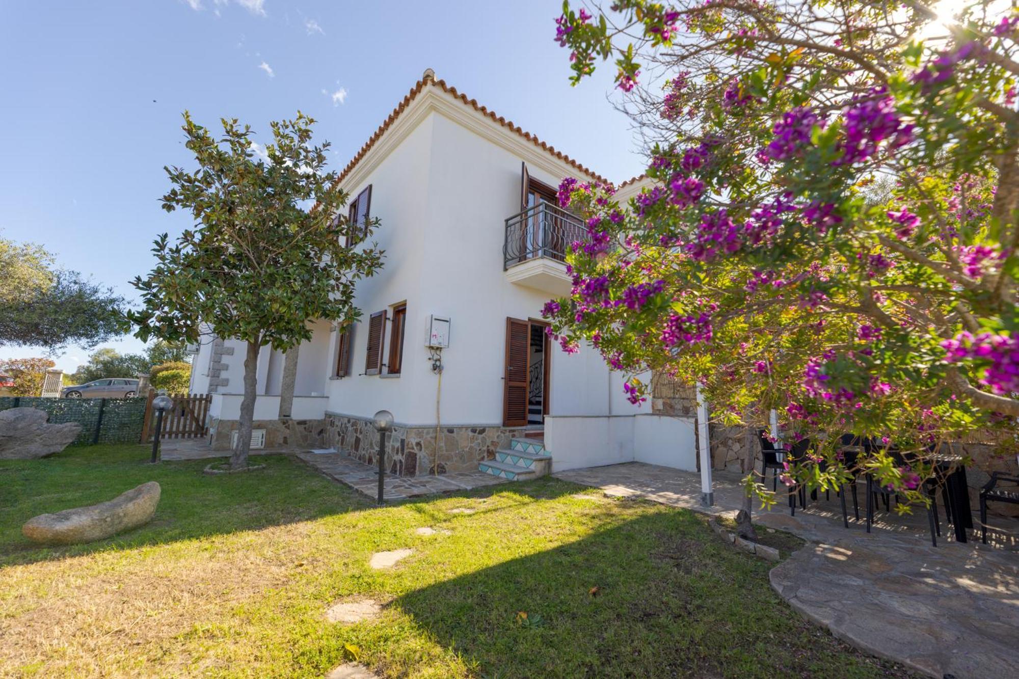 Appartamenti Le Magnolie Будони Экстерьер фото